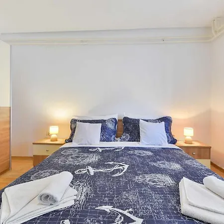 House Vesna With Pool