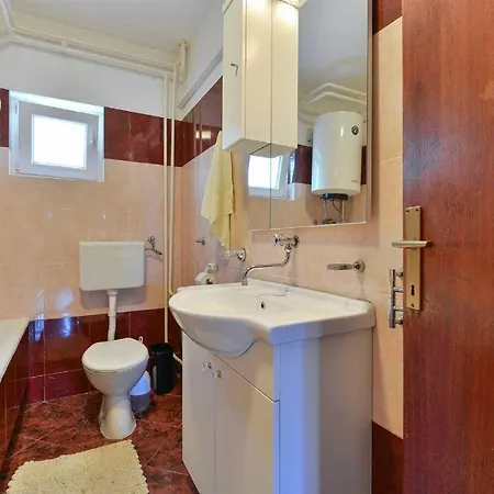 House Vesna With Pool * Suhovare