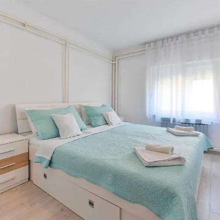 House Vesna With Pool Suhovare